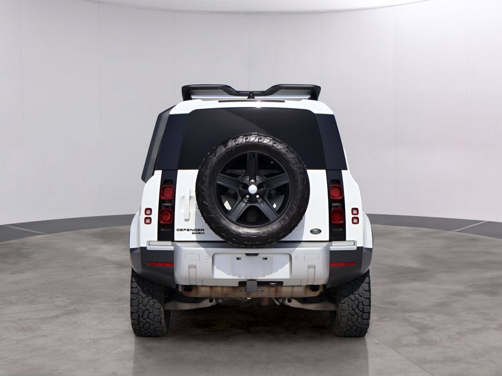Used 2020 Land Rover Defender 110 HSE AWD/4WD image 6