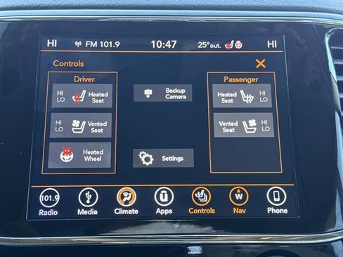 Used 2019 Jeep Grand Cherokee Limited w/ Luxury Group II image 22