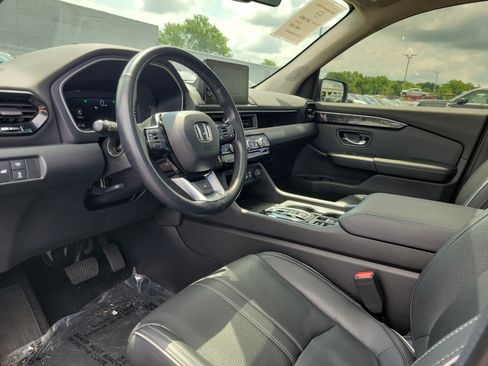 Used 2024 Honda Pilot Elite image 19