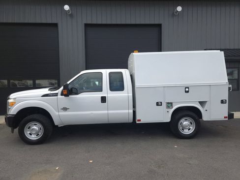 Used 2015 Ford F350 XL w/ Power Equipment Group image 1