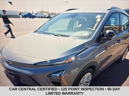 Used 2023 Chevrolet Bolt EUV LT FWD image 1