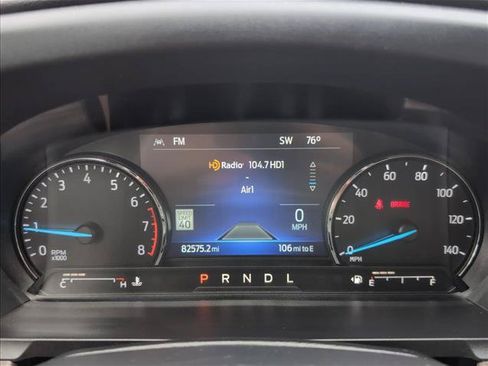 Used 2022 Ford Explorer Limited w/ Equipment Group 301A RWD image 11