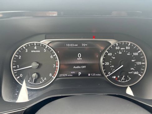 Used 2025 Nissan Pathfinder SV AWD/4WD image 20