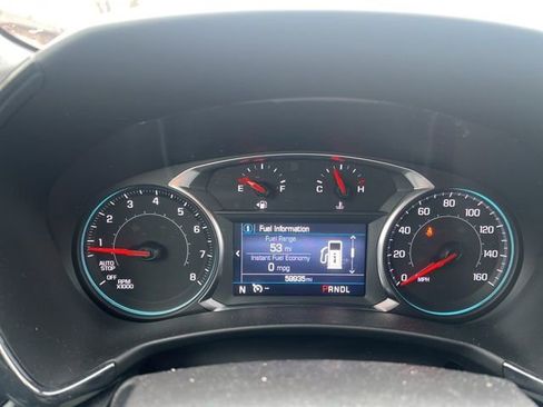Used 2024 Chevrolet Equinox RS FWD image 12