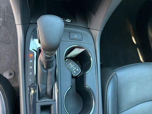 Used 2024 Chevrolet Equinox Premier w/ Redline Edition FWD image 18