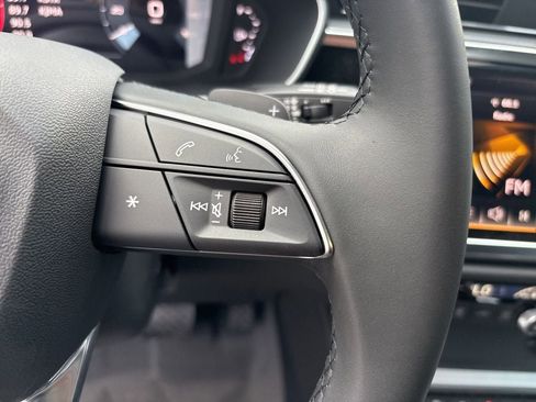 New 2025 Audi Q3 2.0T Premium image 22