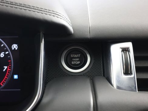 Used 2018 Land Rover Range Rover Sport SVR image 20