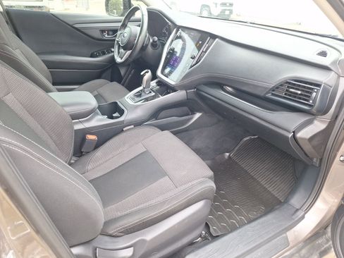 Used 2022 Subaru Outback Premium image 33