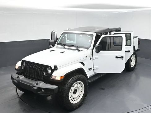 Used 2021 Jeep Gladiator Sport AWD/4WD image 53