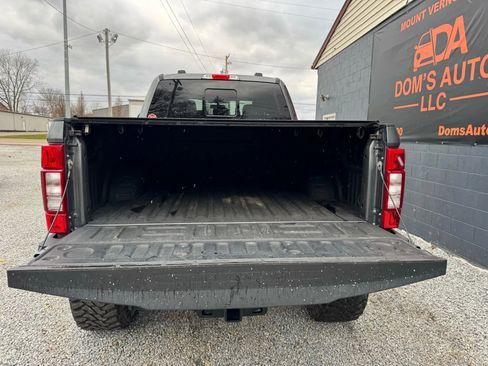 Used 2022 Ford F250 Lariat w/ Tremor Off-Road Package image 16