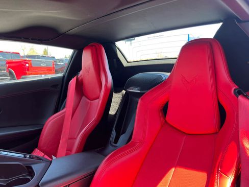 Used 2024 Chevrolet Corvette Stingray Convertible RWD image 13