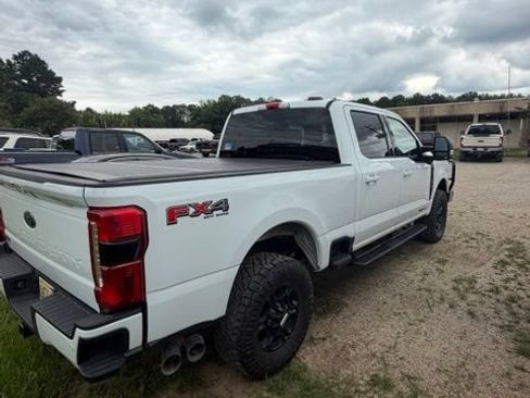 Used 2024 Ford F250 XLT w/ XLT Premium Package AWD/4WD image 2