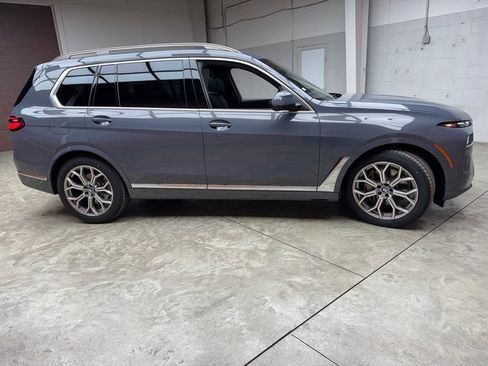 New 2026 BMW X7 xDrive40i w/ Premium Package image 6