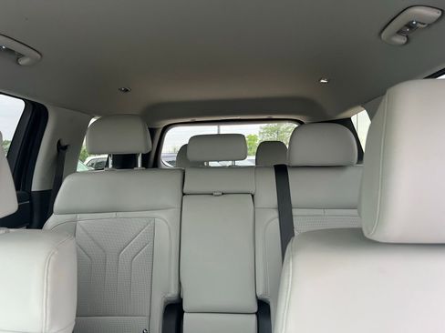 Used 2025 Hyundai Santa Fe SEL image 40