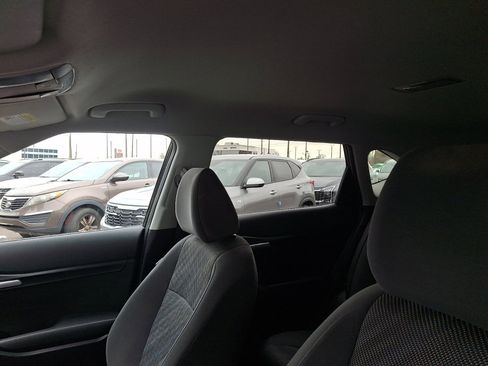 Used 2023 Kia Seltos LX image 26