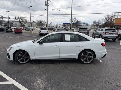 Used 2023 Audi A4 2.0T Premium Plus w/ Premium Plus Package image 3