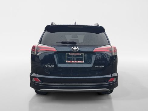 Used 2017 Toyota RAV4 Platinum FWD image 4