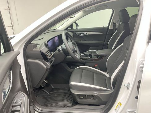 Used 2026 Buick Envision Sport Touring AWD/4WD image 3