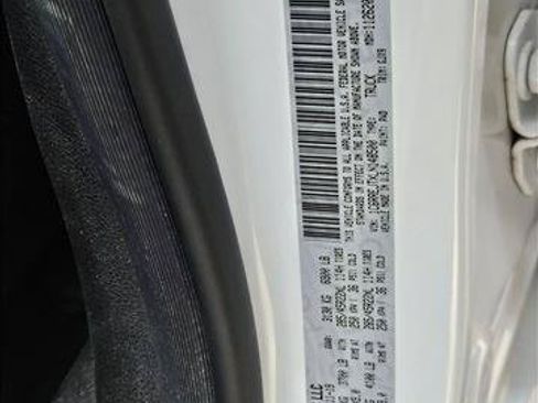 Used 2020 RAM 1500 Laramie RWD image 18
