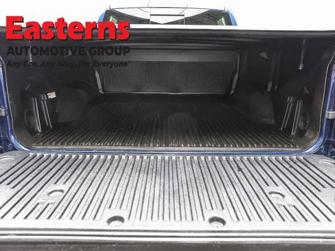 Used 2022 RAM 1500 Big Horn AWD/4WD image 9