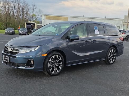 Used 2025 Honda Odyssey Elite image 5