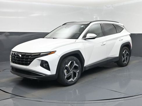 Used 2022 Hyundai Tucson Limited w/ Cargo Package FWD image 9