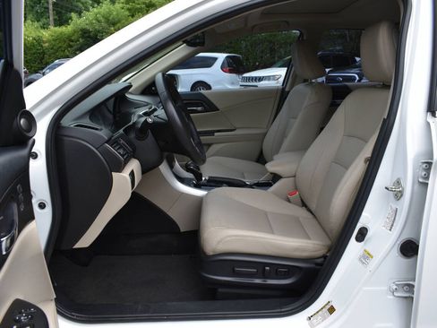 Used 2013 Honda Accord EX-L image 7