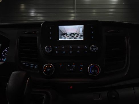 Used 2024 Ford Transit 250 148 Medium Roof image 26