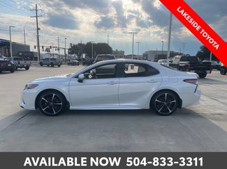 Used 2018 Toyota Camry XSE FWD video 2
