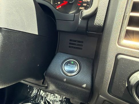Used 2018 Ford F150 Raptor w/ Equipment Group 802A Luxury AWD/4WD image 39