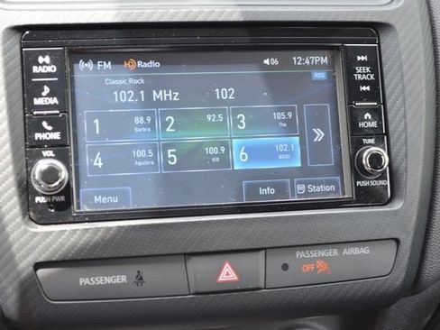 Used 2025 Mitsubishi Outlander Sport ES AWD/4WD image 30