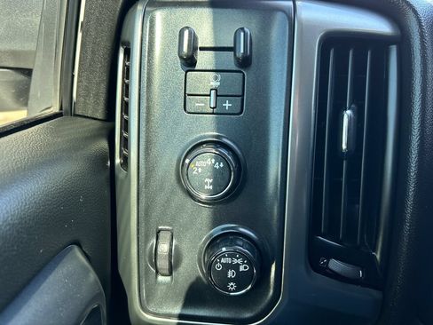Used 2019 Chevrolet Silverado 1500 LT w/ All Star Edition AWD/4WD image 13