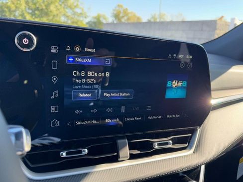 New 2026 Chevrolet Equinox LT image 14