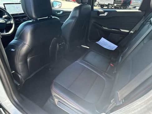 Certified 2023 Ford Escape ST-Line w/ Tech Pack #1 AWD/4WD image 15