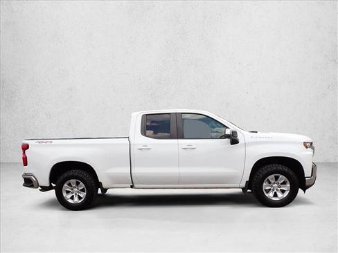 Used 2021 Chevrolet Silverado 1500 LT AWD/4WD image 5