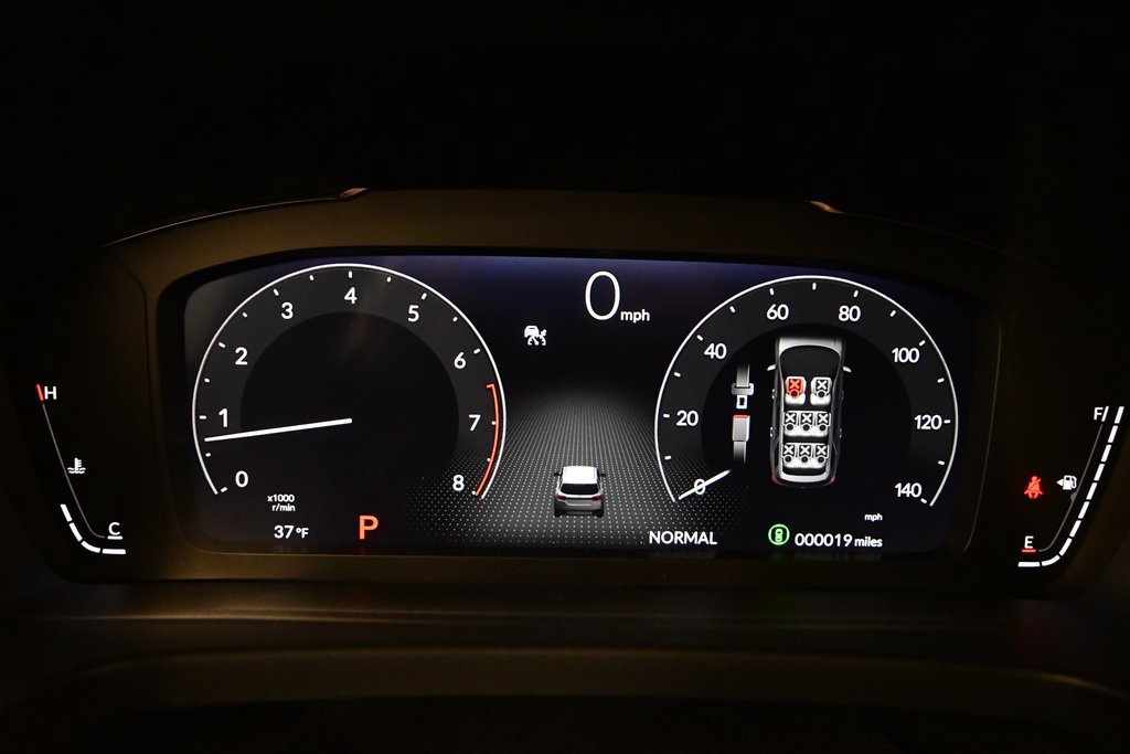 Used 2025 Honda Pilot Elite image 21