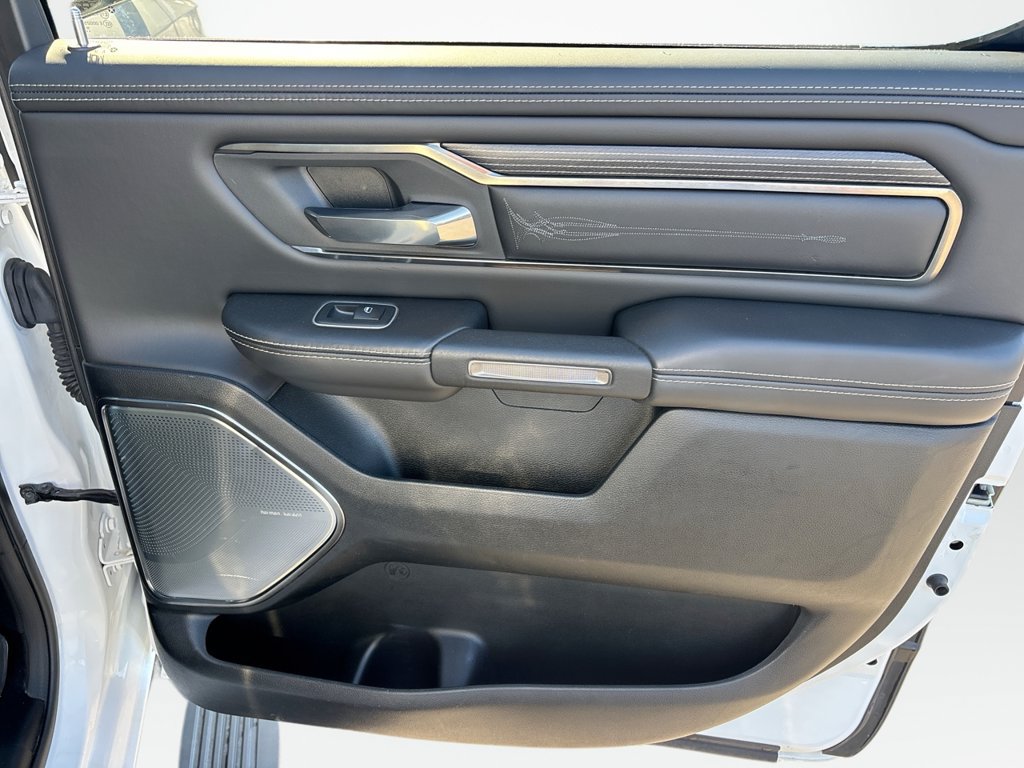 Used 2020 RAM 1500 Limited AWD/4WD image 17