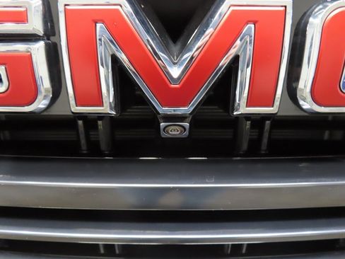 Used 2024 GMC Yukon AT4 image 50