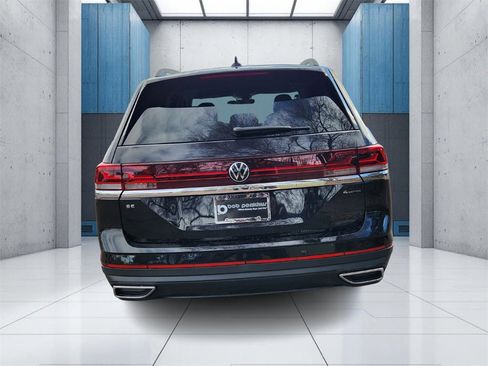 New 2026 Volkswagen Atlas SE image 29