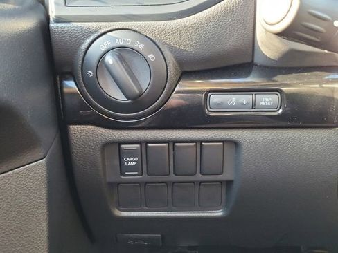 Used 2024 Nissan Titan SV w/ Accessory Utility Package image 32