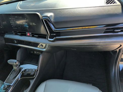 Used 2024 Kia Sportage X-Line w/ X-Line Premium Package image 21