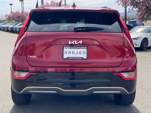 Used 2023 Kia Niro Wind w/ Wind Preserve Package image 4