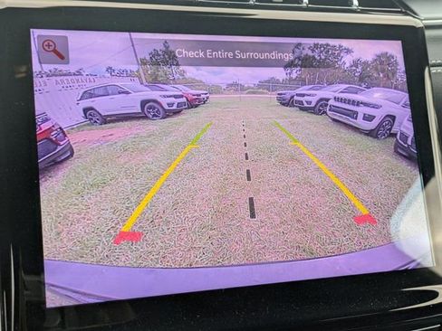 New 2025 Jeep Grand Cherokee L Limited w/ Black Appearance Package image 19