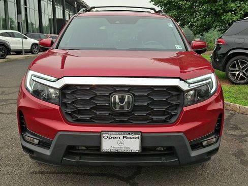 Used 2023 Honda Passport EX-L image 2