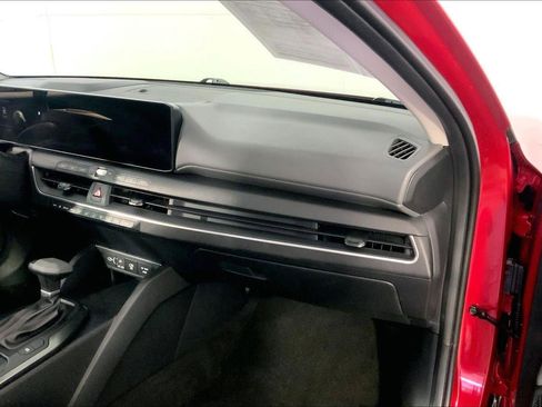 Used 2025 Kia K4 FWD image 16