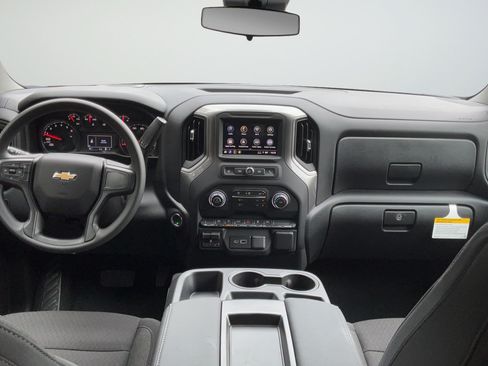 New 2026 Chevrolet Silverado 1500 Custom RWD image 10