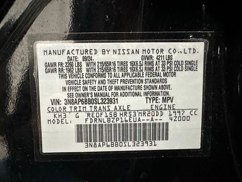 Used 2025 Nissan Kicks S AWD/4WD image 11