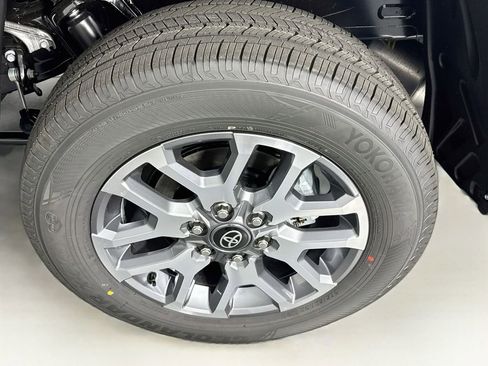 New 2026 Toyota Tundra 1794 Edition AWD/4WD image 31