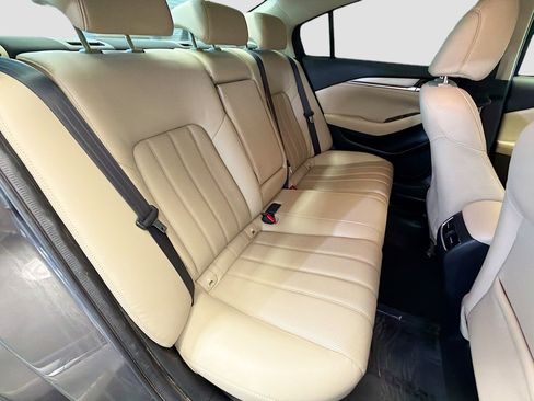 Used 2018 MAZDA MAZDA6 Touring image 14