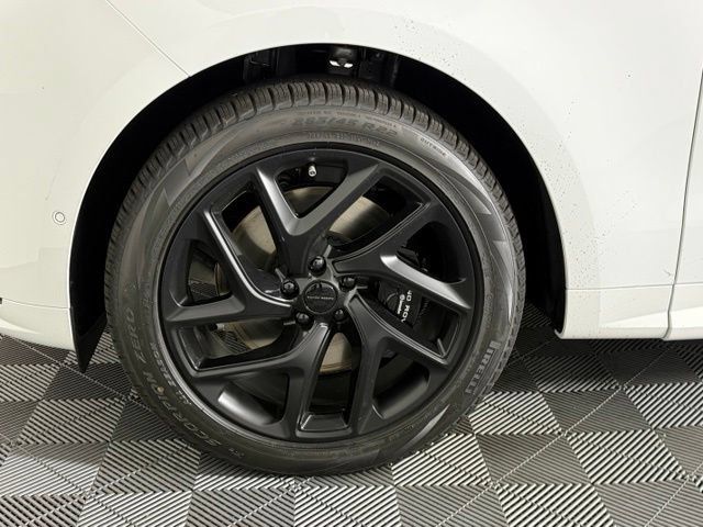 New 2027 Land Rover Range Rover Sport Battersea AWD/4WD image 11